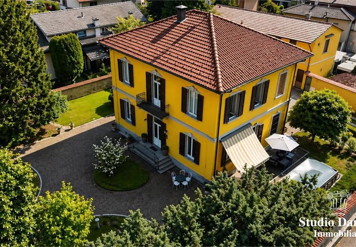 Villa a Carate Brianza, Monza and Brianza, Carate Brianza - € 870.000 | Ref: LD-Via Rezzonico - foto 1
