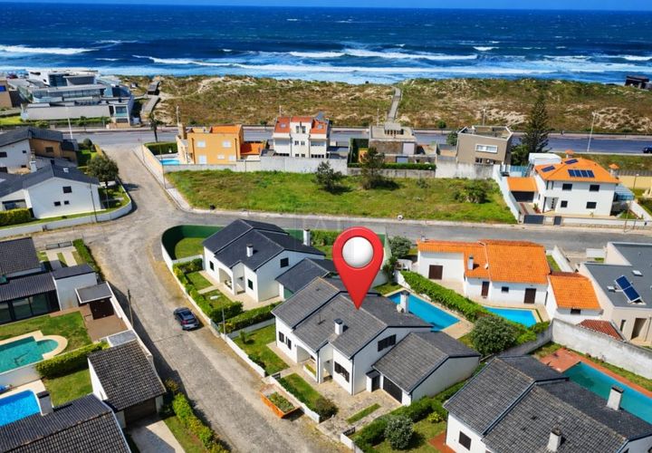 Villa a Esposende, Braga, Esposende - € 525.000 | Ref: 4476 - foto 1