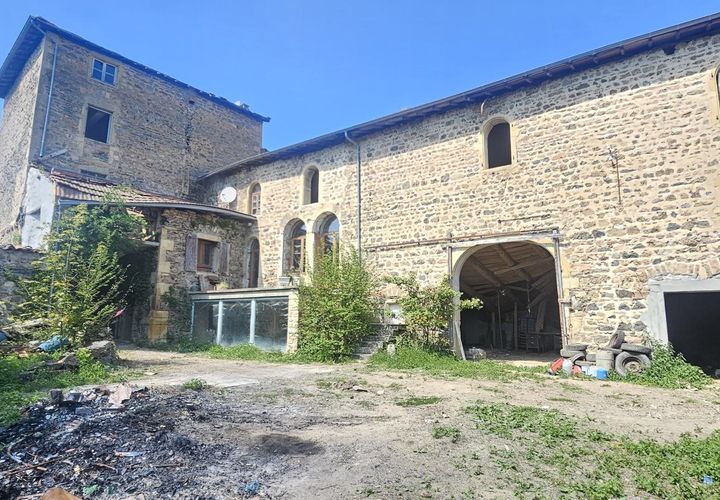 Villa i Azolette, Rhone, Azolette - € 60.000 | Ref: GV794 - foto 1