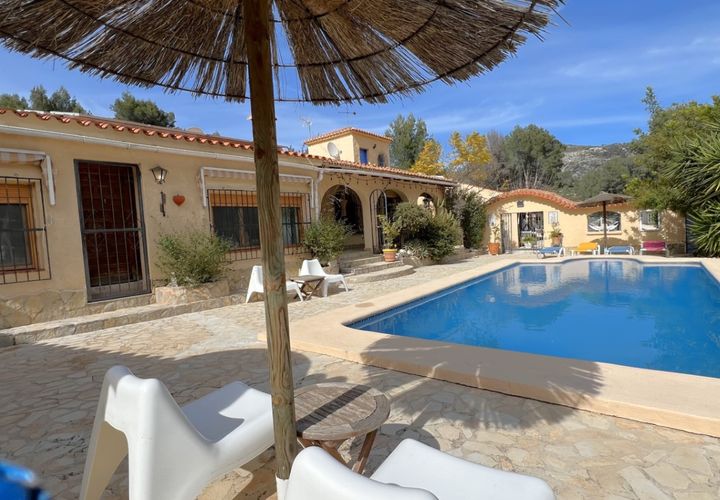 Villa a Castell De Castells, Alicante, Castell De Castells - € 545.000 | Ref: 1672 - foto 1