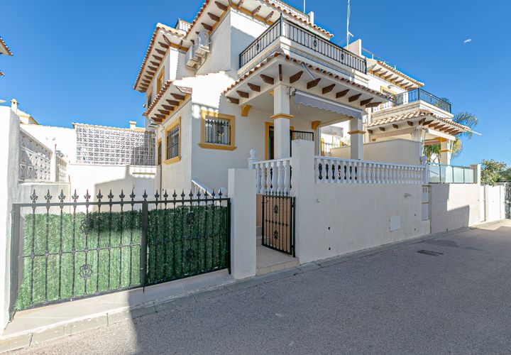 Villa i Playa Flamenca, Alicante, Playa Flamenca - € 224.500 | Ref: IV-87276 - foto 1