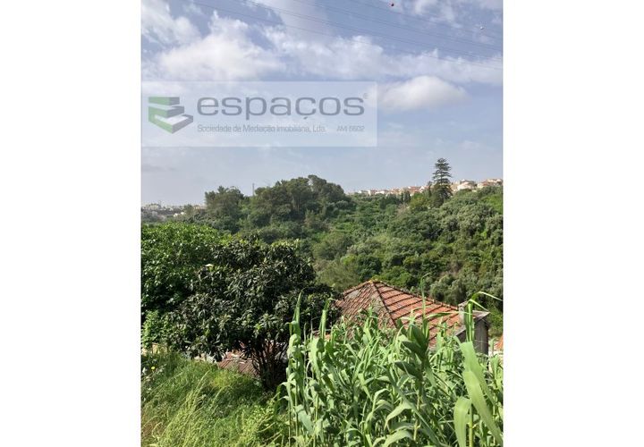 Helårsgrund i Camarate, Lisbon, Camarate - € 400.000 | Ref: 5607/RC - foto 1