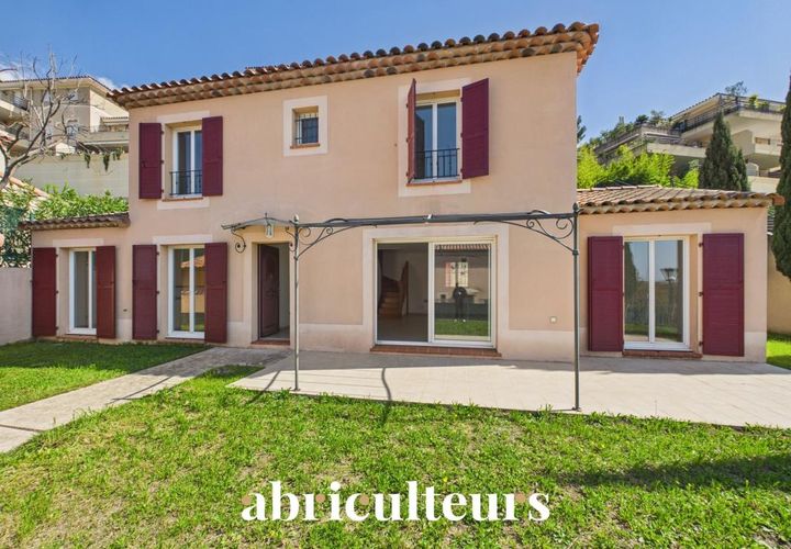 Villa i Marseille, Bouches-du-Rhone, Marseille - € 599.000 | Ref: JVVM200313013012_2 - foto 1