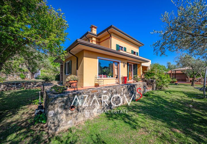 Villa a Carrara, Massa and Carrara, Carrara - € 1.290.000 | Ref: 6003 - foto 1