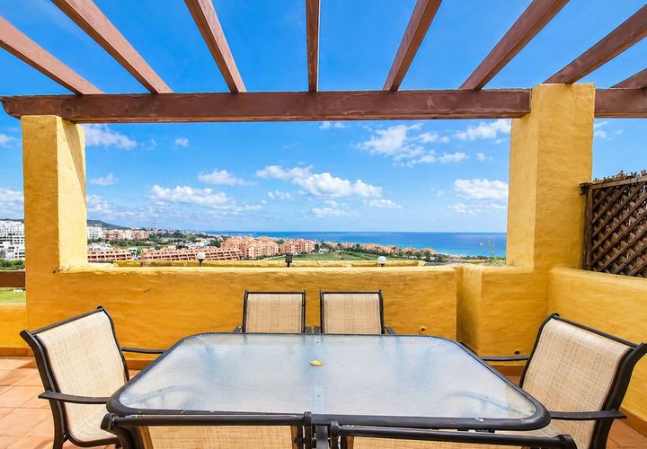 Leilighet i Estepona, Malaga, Estepona - € 275 000 | Ref: R5370931 - foto 1