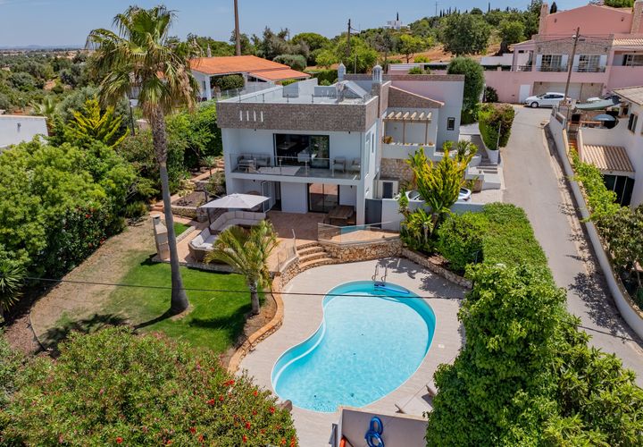 Villa i Carvoeiro, Faro, Carvoeiro - € 1.090.000 | Ref: IM005-FS - foto 1