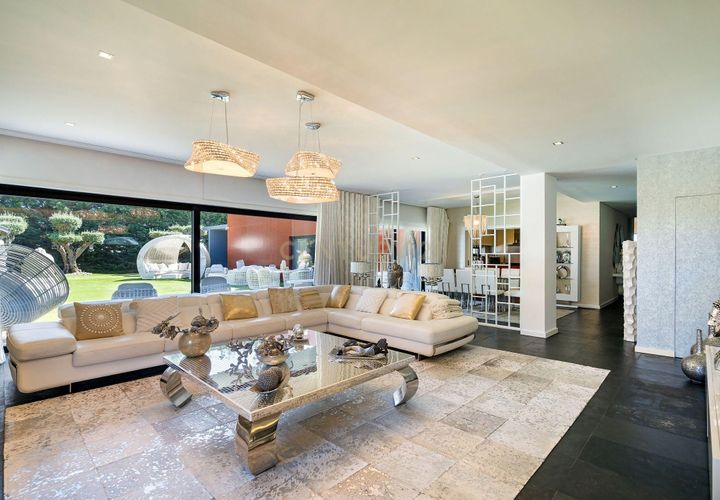 Villa i Queluz, Lisbon, Queluz - € 2.400.000 | Ref: C0409-02031 - foto 1