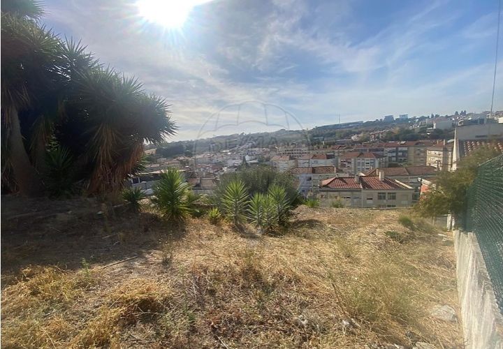 Helårsgrund i Camarate, Lisbon, Camarate - € 32.500 | Ref: 121701471-147 - foto 1