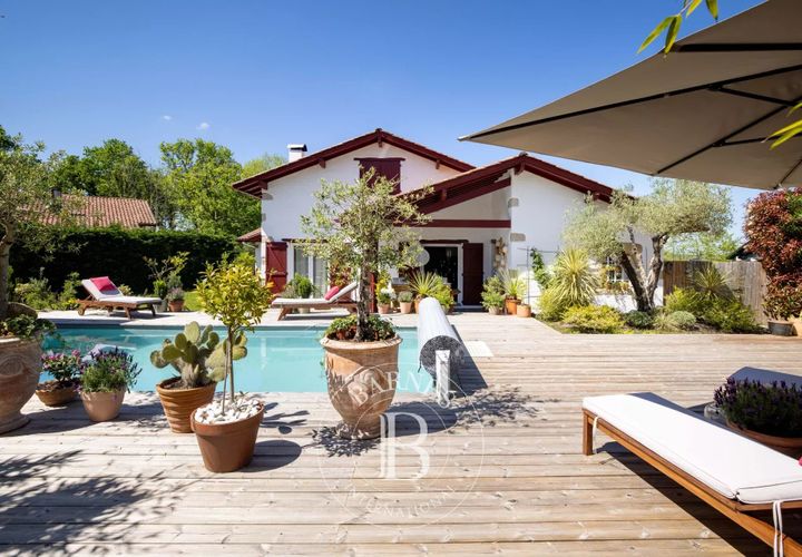 Villa i Ascain, Pyrenees-Atlantiques, Ascain - € 1.325.000 | Ref: M1793 - foto 1