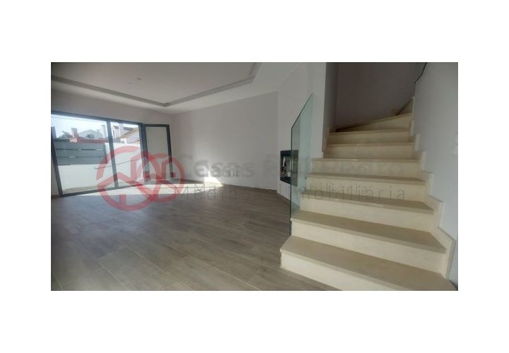 Villa i Quinta do Conde, Setubal, Quinta do Conde - € 450 000 | Ref: 4936GP1 - foto 1