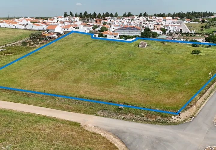 Helårsgrund i Beja, Beja, Beja - € 230.000 | Ref: C0486-00238 - foto 1