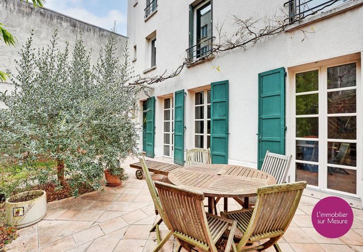 Villa i Vanves, Hauts-de-Seine, Vanves - € 1.045.000 | Ref: OL0M-NJF-A2B - foto 1