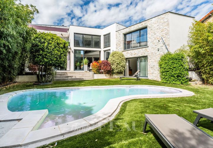 Villa i Colombes, Hauts-de-Seine, Colombes - € 2.100.000 | Ref: 86954983 - foto 1
