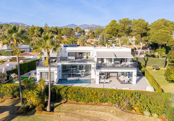 Villa i Los Monteros, Malaga, Los Monteros - € 4 950 000 | Ref: 553-00170P - foto 1