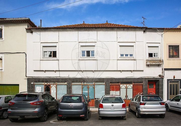 Propiedad comercial en Azambuja, Lisbon, Azambuja - € 368.000 | Ref: PE-123751559-18 - photo 1