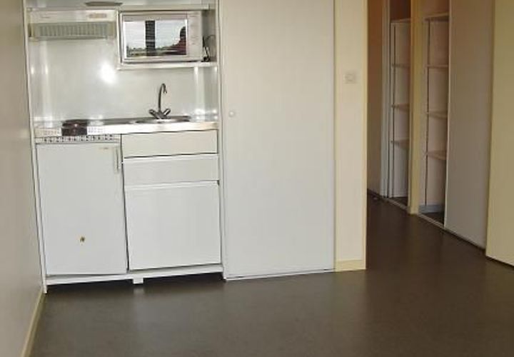 Estudi a Saint-Benoit, Vienne, Saint-Benoit - € 400/mes | Ref: 435756 - foto 1