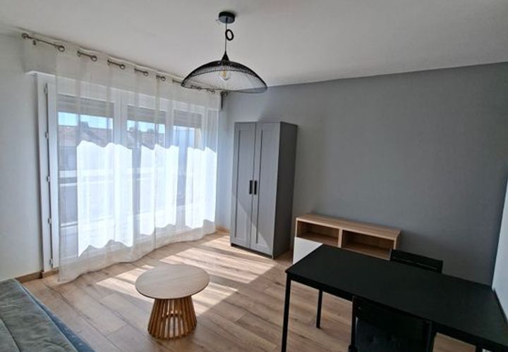 Estudi a Avignon, Vaucluse, Avignon - € 520/mes | Ref: 724586 - foto 1
