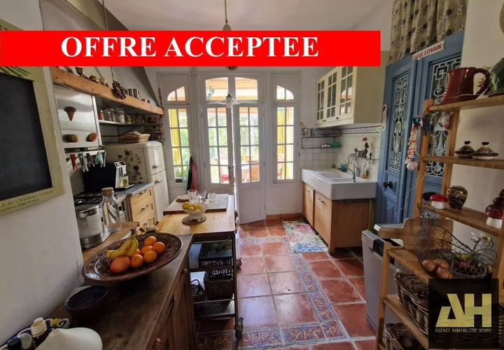 Villa a Brest, Finistere, Brest - € 489.000 | Ref: 86973461 - foto 1