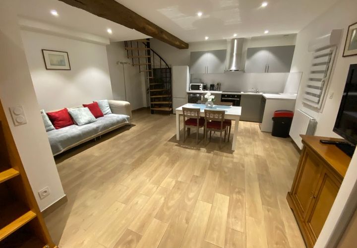 Villa a Orleans, Loiret, Orleans - € 930/mes | Ref: 876053 - foto 1