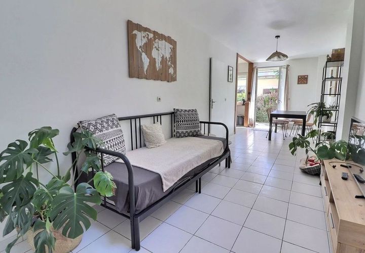 Villa a Melun, Seine-et-Marne, Melun - € 1.000/mes | Ref: 875880 - foto 1