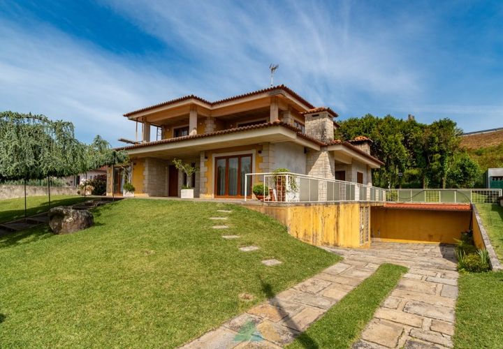 Villa i Braga, Braga, Braga - € 1.045.000 | Ref: AVV-007-020 - foto 1