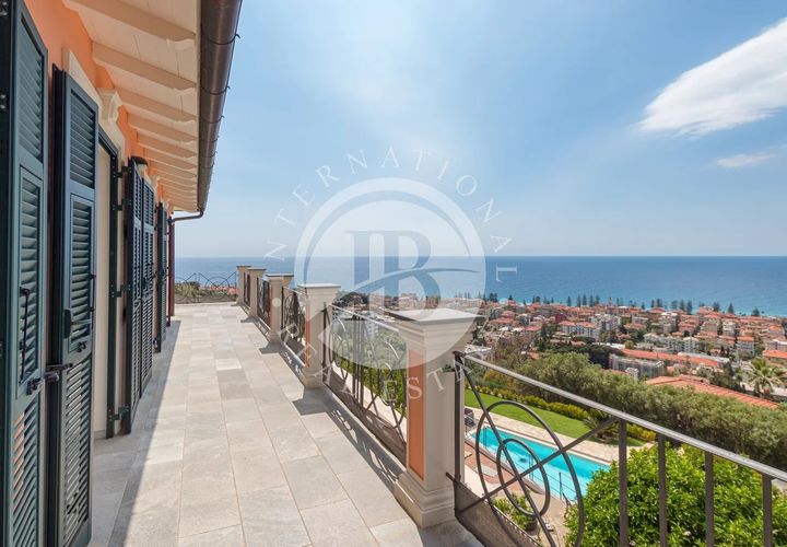 Villa i Bordighera, Imperia, Bordighera - € 4.850.000 | Ref: IB 833 - foto 1
