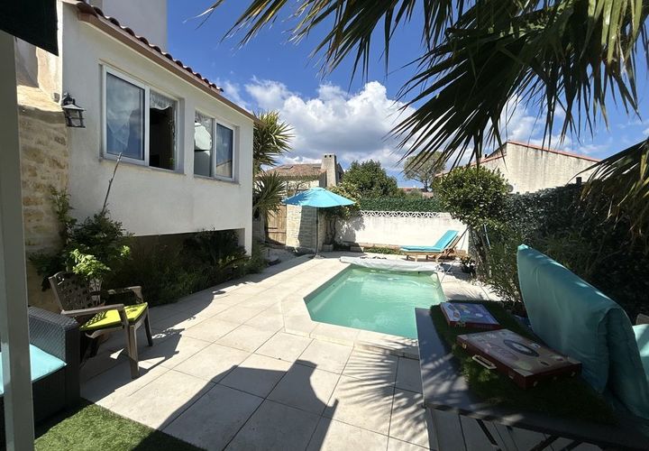 Villa i Plan-de-Cuques, Bouches-du-Rhone, Plan-de-Cuques - € 560.000 | Ref: 12212CH712 - foto 1