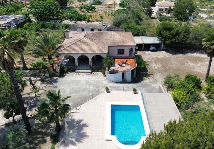 Villa a Rebolledo, Alicante, Rebolledo - € 395.000 | Ref: AT26118 - foto 1
