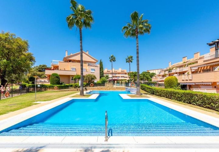 Villa a Elviria, Malaga, Elviria - € 460.000 | Ref: MLSC3705882 - foto 1