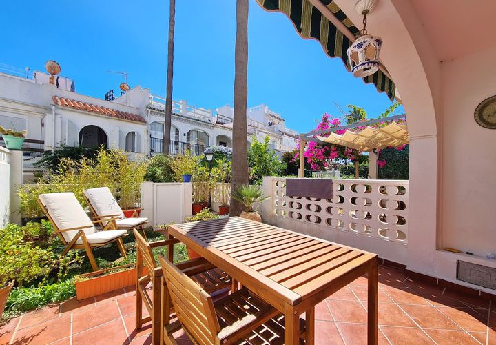 Villa i Manilva, Malaga, Manilva - € 256.000 | Ref: MLSC9310497 - foto 1