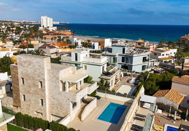 Villa i La Zenia, Alicante, La Zenia - € 1.500.000 | Ref: 748909 - foto 1
