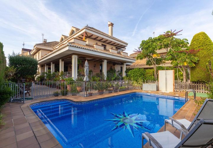 Villa a Torrevieja, Alicante, Torrevieja - € 2.490.000 | Ref: 747069 - foto 1