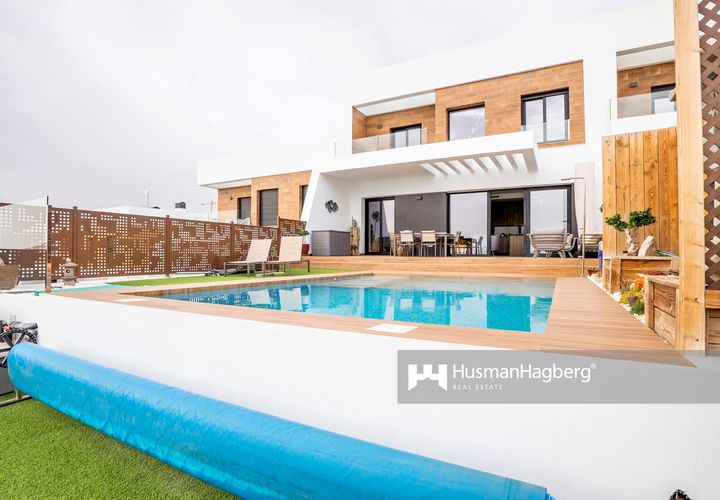 Villa a Benidorm, Alicante, Benidorm - € 585.000 | Ref: 0118LM001 - foto 1