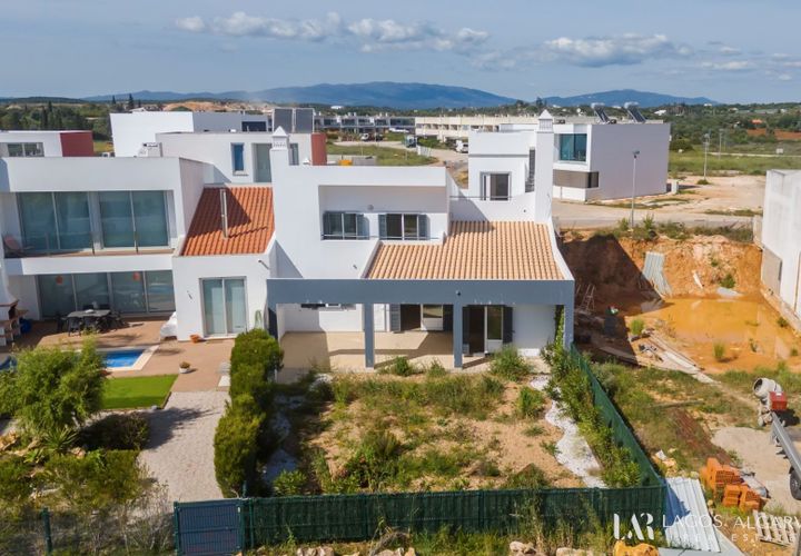 Villa i Portimao, Faro, Portimao - € 550.000 | Ref: VA133 - foto 1