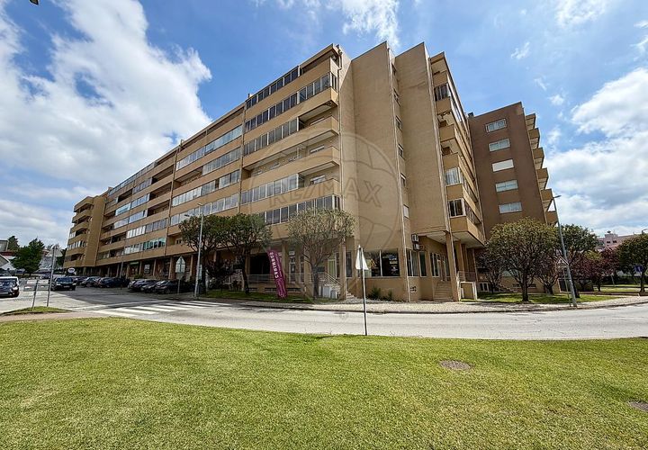 Apartament a Braga, Braga, Braga - € 1.000/mes | Ref: 123331024-914 - foto 1