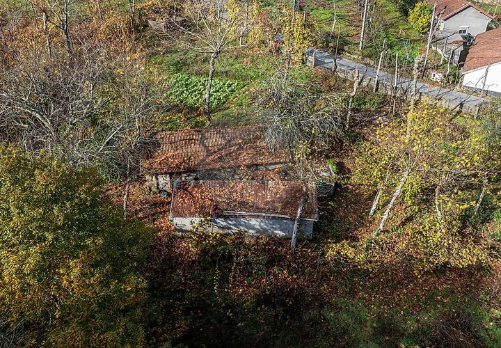 Villa a Celorico de Basto, Braga, Celorico de Basto - € 50.000 | Ref: 126221008-460 - foto 1