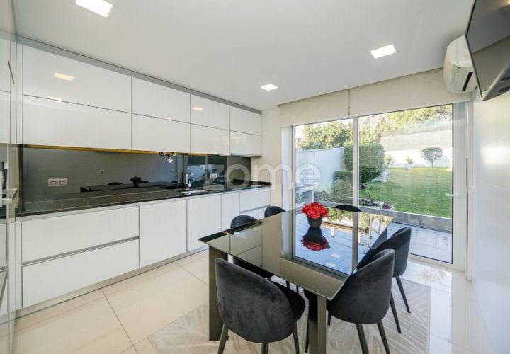 Villa i Braga, Braga, Braga - € 475 000 | Ref: ZMPT583443 - foto 1