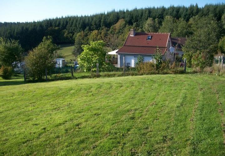 Landejendom i Autun, Saone-et-Loire, Autun - € 39.000 | Ref: 5526 - foto 1