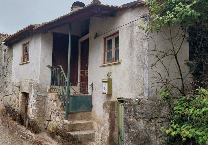 Villa i Penalva do Castelo, Viseu, Penalva do Castelo - € 25.000 | Ref: C0203-02641 - foto 1