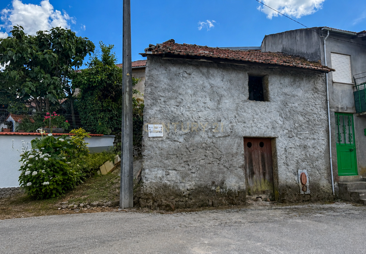Villa i Penalva do Castelo, Viseu, Penalva do Castelo - € 12.500 | Ref: C0203-02640 - foto 1
