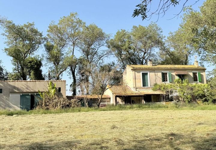 Villa i Fontvieille, Bouches-du-Rhone, Fontvieille - € 627.000 | Ref: 2798-ANG - foto 1