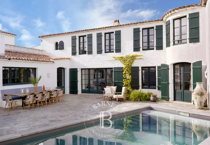 Villa a La Couarde-sur-Mer, Charente-Maritime, La Couarde-sur-Mer - € 2.625.000 | Ref: 86954447 - foto 1
