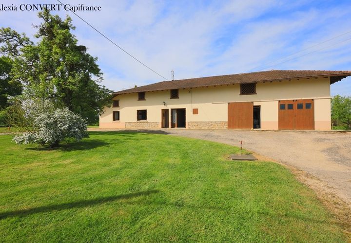 Farm hus i Jayat, Ain, Jayat - € 181.200 | Ref: 340932063185 - foto 1