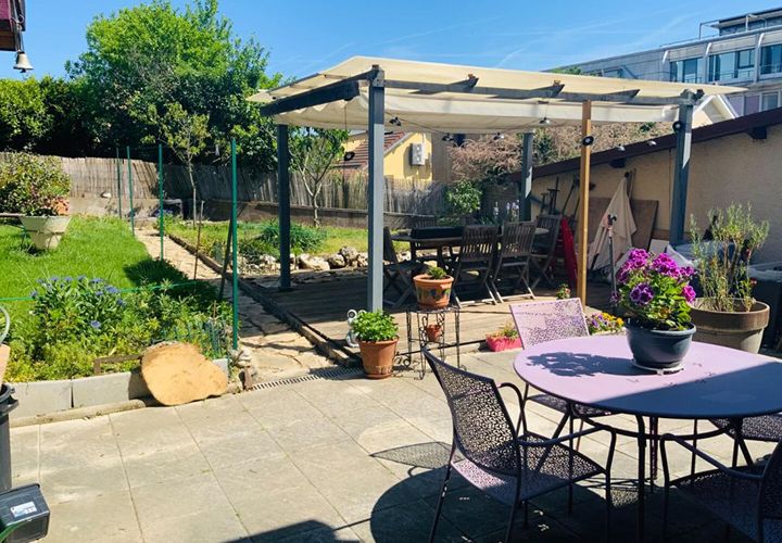 Villa a Besancon, Doubs, Besancon - € 290.000 | Ref: 678-BES - foto 1