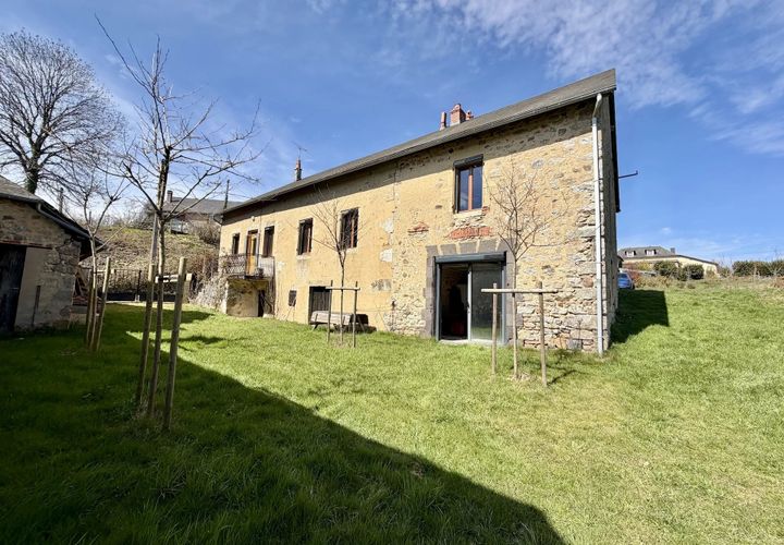 Villa a Arleuf, Nievre, Arleuf - € 107.000 | Ref: KB-23185 - foto 1