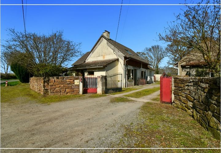 Villa a Saint-Maur, Cher, Saint-Maur - € 180.000 | Ref: 340938176308 - foto 1