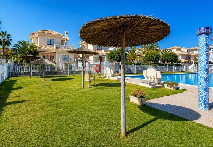 Lejlighed i Playa Flamenca, Alicante, Playa Flamenca - € 185.000 | Ref: R-15545 - foto 1