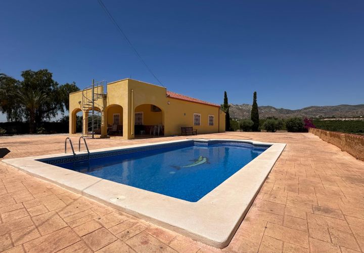 Landejendom i Albatera, Alicante, Albatera - € 325.000 | Ref: VRE 5922 - foto 1