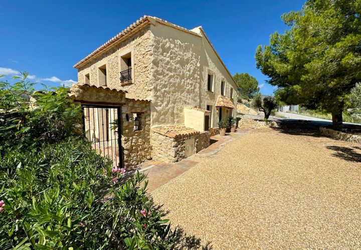 Villa en Relleu, Alicante, Relleu - € 675.000 | Ref: CLDZSL-60221 - photo 1
