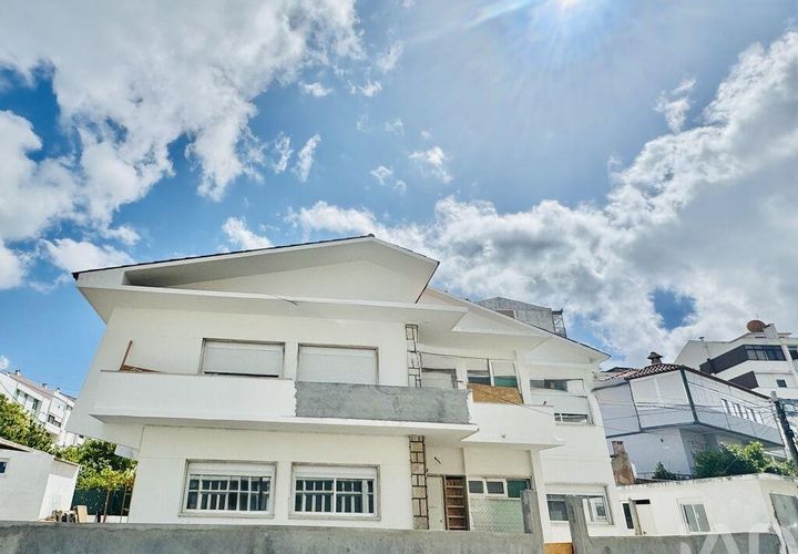 Byhus i Almada, Setubal, Almada - € 850.000 | Ref: 906476 - foto 1